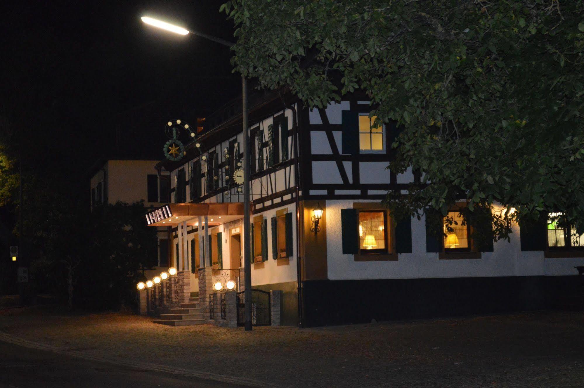 Landhotel Rangau Gasthof & Brennerei Markt Erlbach Extérieur photo